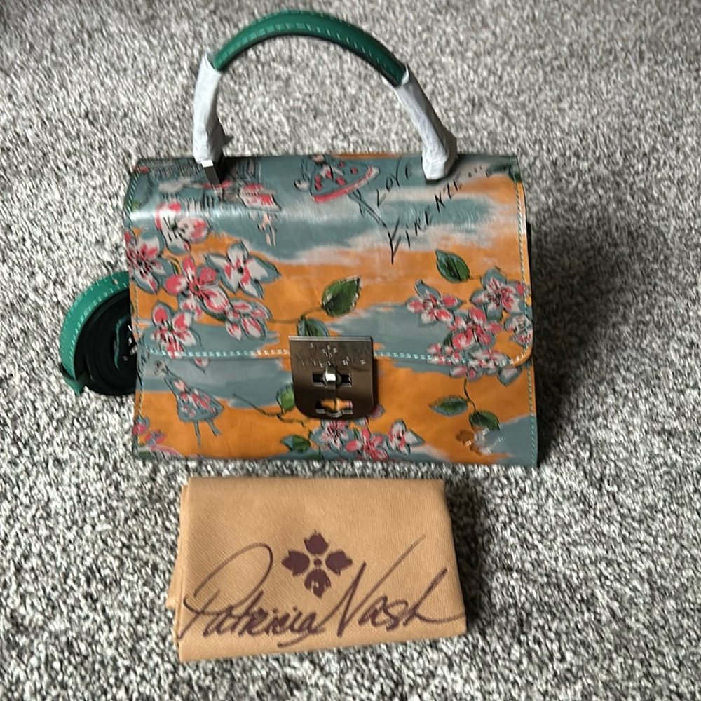 Patricia Nash Beautiful Girl Handbag/Crossbody